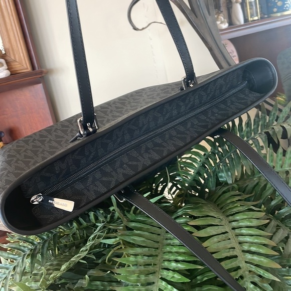 Brand New Michael Kors Black Top Zipper Double Strap Shoulder Bag Jet Set Tote - Picture 11 of 16